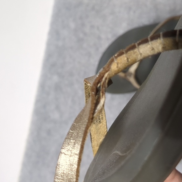 OluKai Ho'opio Leather Women's Beach Sandals brown Leather Flip-Flop Sz 8 - Picture 9 of 10